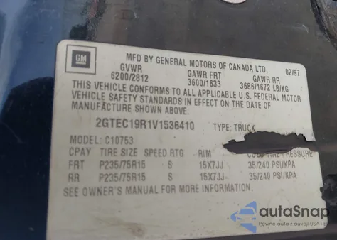 1997 GMC Sierra 1500 Sl Wideside z USA, uszkodzony, nr VIN 2GTEC19R1V1536410